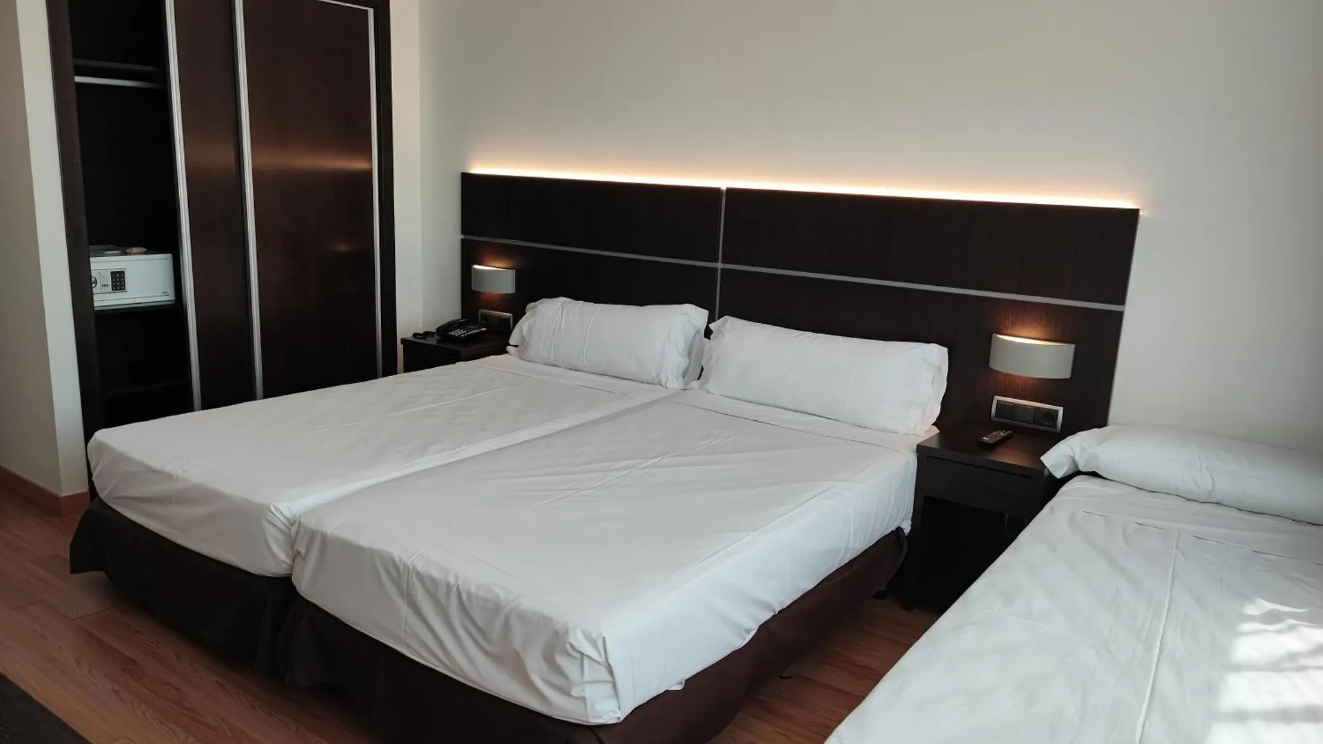 Tarraco Park Tarragona Hotel 4*,